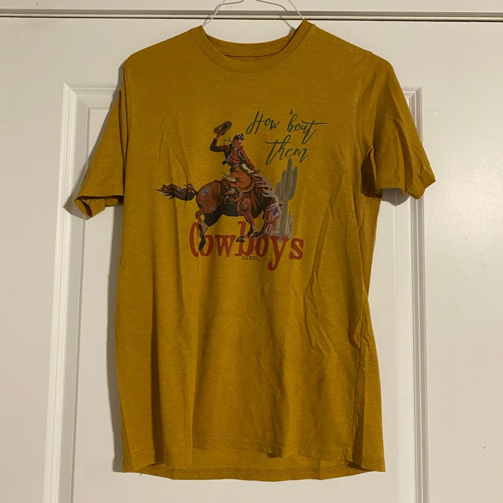 Graphic T shirt